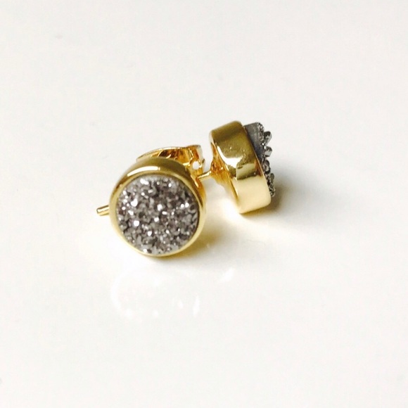 Jewelry - FLASH SALE  24k gold stud earrings  grey #shbb